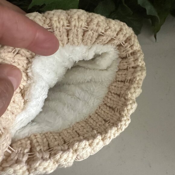 T&T Knitted Beanie Hat With Multi-Color Stripes & Pom Pom - Picture 5 of 6